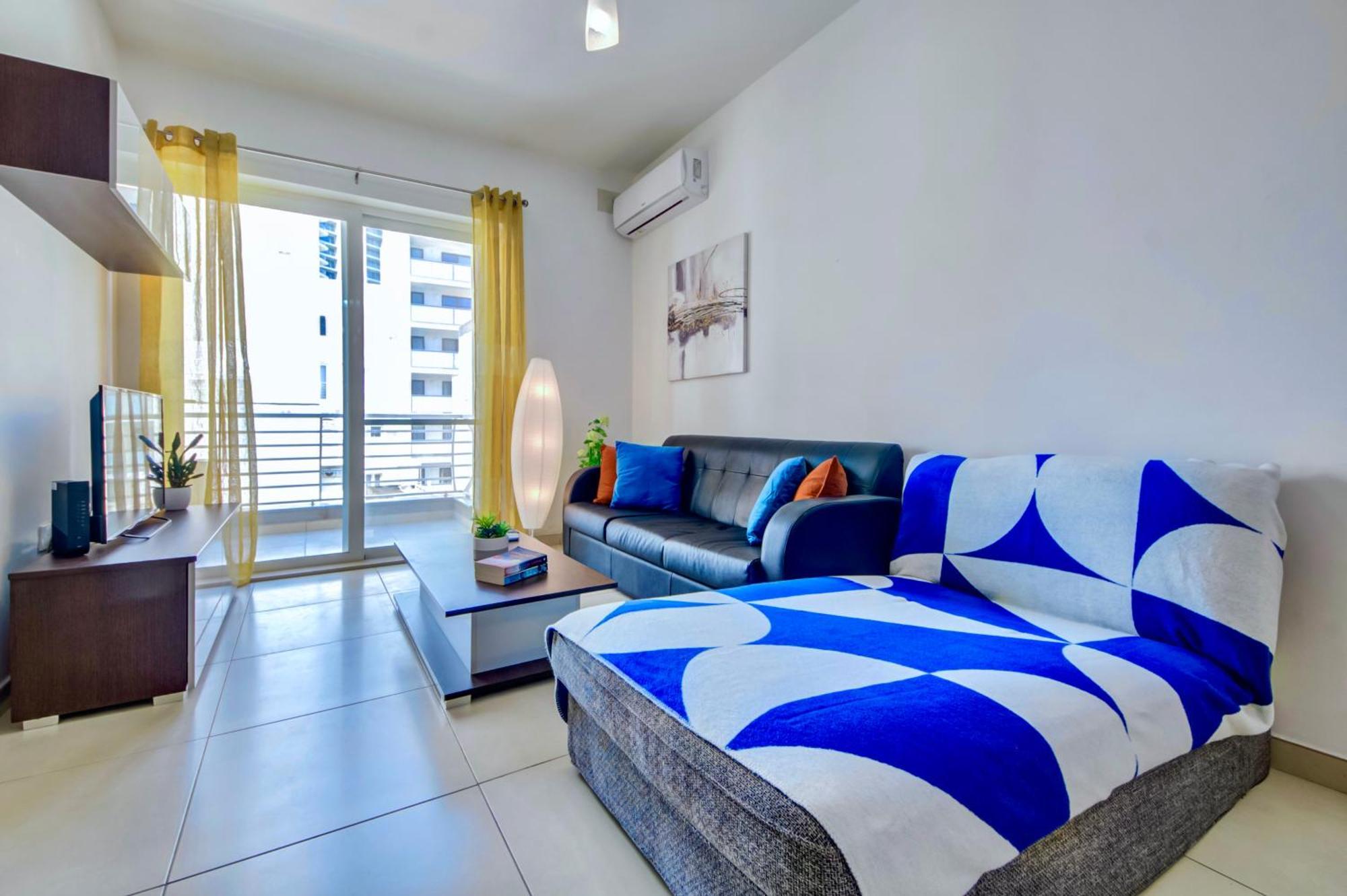 Super Location, St Julians, 2 Bedroom, Paceville 7 By Vaganza